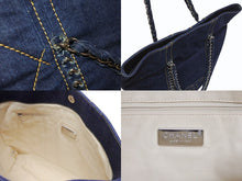 Load image into Gallery viewer, 極美品 CHANEL シャネル ラグジュアリーライン チェーントートバッグ 10番台 ココマーク ステッチ デニム ネイビー シルバー金具 中古 4b005451