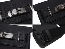 Load image into Gallery viewer, 極美品 エルメス HERMES アッカドPM W刻印 ワンショルダーバッグ ブラック トゴ 新型 シルバー金具 中古 4b005472