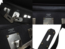 Load image into Gallery viewer, 極美品 エルメス HERMES アッカドPM W刻印 ワンショルダーバッグ ブラック トゴ 新型 シルバー金具 中古 4b005472