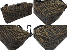 画像をギャラリービューアに読み込む, 極美品 FENDI フェンディ マンマバケット ワンショルダーバッグ 26325 ズッカ柄 キャンバス レザー ブラウン シルバー金具 中古 4b005475