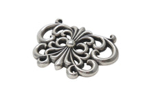 Load image into Gallery viewer, 極美品 CHROME HEARTS クロムハーツ ケイト ハドソン バタフライ ペンダント チャーム 重量約30.0 シルバー925 中古 4b005497