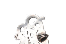 Load image into Gallery viewer, 極美品 CHROME HEARTS クロムハーツ ケイト ハドソン バタフライ ペンダント チャーム 重量約30.0 シルバー925 中古 4b005497