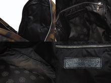 Load image into Gallery viewer, 極美品 CHROME HEARTS クロムハーツ 7THグレード カモフラージュ リュック セメタリー クロスパッチ レザー カモ柄 迷彩 シルバー925 中古 4b005499