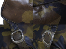 Load image into Gallery viewer, 極美品 CHROME HEARTS クロムハーツ 7THグレード カモフラージュ リュック セメタリー クロスパッチ レザー カモ柄 迷彩 シルバー925 中古 4b005499
