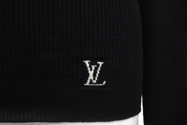 極美品 LOUIS VUITTON ルイヴィトン 長袖ニットセーター RW211W IQS FGKL22 サイズXS ウール シルク ブラック ロゴ 中古 4b005525