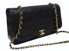 画像をギャラリービューアに読み込む, CHANEL シャネル マトラッセ25 ダイアナ Sフラップ Sチェーンショルダーバッグ 7番台 ココマーク ラムスキン ブラック 美品 中古 4b005549