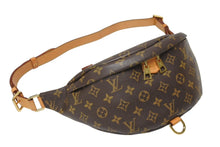 画像をギャラリービューアに読み込む, LOUIS VUITTON ルイヴィトン ボディバッグ M43644 バムバッグ ブラウン モノグラムキャンバス 美品 中古 4b005561
