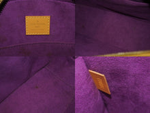 Load image into Gallery viewer, LOUIS VUITTON ルイヴィトン ジャスミン エピ ハンドバッグ M52089ゴールド金具 タッシリ イエロー 美品 中古 4b005566