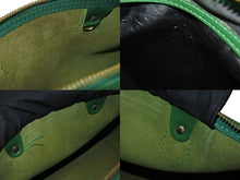 Load image into Gallery viewer, LOUIS VUITTON ルイヴィトン スピーディ30 ハンドバッグ M43004 カバン エピ グリーン レザー 美品 中古 4b005568