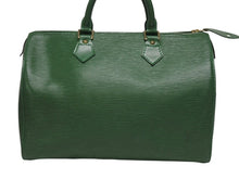 Load image into Gallery viewer, LOUIS VUITTON ルイヴィトン スピーディ30 ハンドバッグ M43004 カバン エピ グリーン レザー 美品 中古 4b005568