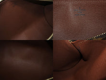 Load image into Gallery viewer, 新品同様 LOUIS VUITTON ルイヴィトン パピヨン30 ハンドバッグ M51385 筒型 モノグラムキャンバス ブラウン 中古 4b005589