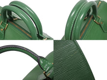Load image into Gallery viewer, LOUIS VUITTON ルイヴィトン スピーディ30 ハンドバッグ M43004 カバン エピ グリーン レザー 美品 中古 4b005591