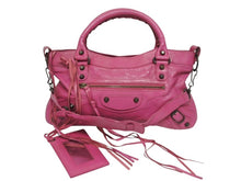 画像をギャラリービューアに読み込む, BALENCIAGA バレンシアガ ザシティ ショルダーバッグ ハンドバッグ 2way 115748 シープスキン ピンク 美品 中古 4b005603