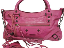 画像をギャラリービューアに読み込む, BALENCIAGA バレンシアガ ザシティ ショルダーバッグ ハンドバッグ 2way 115748 シープスキン ピンク 美品 中古 4b005603