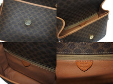 画像をギャラリービューアに読み込む, CELINE セリーヌ マカダム デカサークル金具 フラップ ショルダーバッグ M13 イタリア製 ブラウン ゴールド金具 美品 中古 4b005605