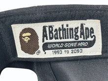 画像をギャラリービューアに読み込む, 新品未使用 A BATHING APE アベイシングエイプ RSVP 2015年 コラボ BAPE キャップ 帽子 カモ柄 ホワイト ブラック 中古 4b005638