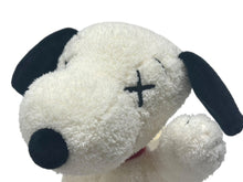 画像をギャラリービューアに読み込む, 新品未使用 UNIQLO ユニクロ x KAWS カウズ x PEANUTS ピーナッツ スヌーピー ぬいぐるみ 7H114A サイズS ホワイト 中古 4b005655