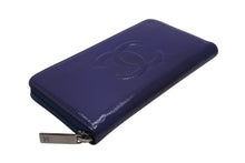 Load image into Gallery viewer, 極美品 CHANEL シャネル ラウンドファスナーウォレット 長財布 22番台 パテントレザー エナメル パープル シルバー金具 中古 4b005657