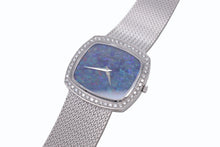 Load image into Gallery viewer, 極美品 PIAGET ピアジェ 腕時計 9435 スクエア ベゼルダイヤ オパール文字盤 手巻き 重量約83.5g 18K/0750刻印 ホワイトゴールド 中古 4b005666