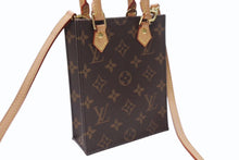 Load image into Gallery viewer, 極美品 LOUIS VUITTON ルイヴィトン プティット サックプラ ハンドバッグ M69442 2WAY モノグラム ブラウン ゴールド金具 中古 4b005673
