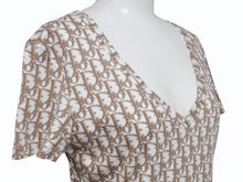 画像をギャラリービューアに読み込む, 極美品 Christian Dior クリスチャンディオール Vネック半袖Tシャツ 5E16155951 サイズ40 ガリアーノ期 トロッター 花刺繍 中古 4b005704