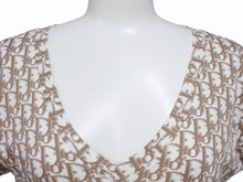 画像をギャラリービューアに読み込む, 極美品 Christian Dior クリスチャンディオール Vネック半袖Tシャツ 5E16155951 サイズ40 ガリアーノ期 トロッター 花刺繍 中古 4b005704