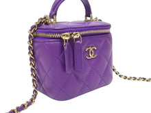 Load image into Gallery viewer, 極美品 CHANEL シャネル バニティ チェーンショルダーバッグ AP2198 2WAY ランダム番台 ココマーク ラムスキン パープル 中古 4b005710