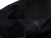 Load image into Gallery viewer, 極美品 THE ROW ザ ロウ SPORTY POUCH スポーティー ポーチ 小物入れ イタリア製 ナイロン ブラック 中古 4b005741