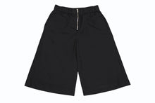 Load image into Gallery viewer, 極美品 JIL SANDER ジルサンダー パンツ ジップフライ ショーツ J52KA0009 JTN319 ウール ブラック サイズ32 中古 4b005749