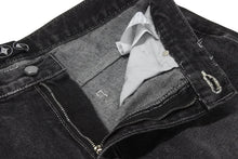 Load image into Gallery viewer, 極美品 THUG CLUB サグクラブ Tribal Tree Denim Pants トライバルデニムパンツ コットン グレー ホワイト サイズ3 中古 4b005774