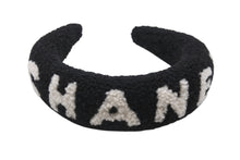 画像をギャラリービューアに読み込む, 新品未使用 CHANEL シャネル カチューシャ ブランドロゴ ヘアアクセサリー ムートン ブラック ホワイト 中古 4b005785