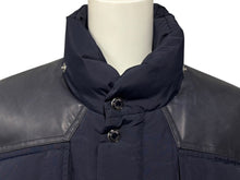 画像をギャラリービューアに読み込む, LOUIS VUITTON ルイヴィトン ダウンジャケット RM092M MPPK40PEJ サイズ50 ネイビー ダミエ グラフィット 美品 中古 4b005797