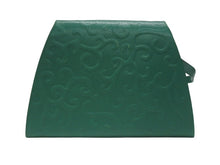 Load image into Gallery viewer, YvesSaintLaurent イヴ サンローラン LogoShoulderBag ロゴ ショルダーバッグ FF14623 WS14623 グリーン ゴールド金具 美品 中古 4b005858