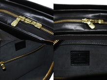 Load image into Gallery viewer, 極美品 LOUIS VUITTON ルイヴィトン エピ ポンヌフ ハンドバッグ M52052 エピレザー ブラック ゴールド金具 中古 4b005896