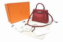 Load image into Gallery viewer, 新品同様 HERMES エルメス ケリー25 2WAY ショルダーバッグ X刻印 ヴォースイフト ルージュグレナシルバー金具 中古 4b005898