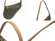 Load image into Gallery viewer, 極美品 Christian Dior クリスチャンディオール サドルポーチ ガリアーノ期 ヴィンテージ トロッター柄 カーキ 中古 4b005899
