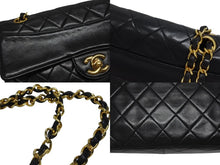 Load image into Gallery viewer, CHANEL シャネル マトラッセ25 Sフラップ Wチェーンショルダーバッグ 1番台 ココマーク ラムスキン ブラック ポーチ付き 美品 中古 4b005914
