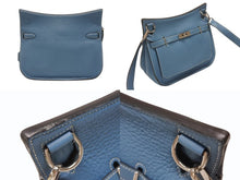 Load image into Gallery viewer, 極美品 HERMES エルメス ショルダーバッグ ジプシエール28 □M シルバー金具 ブルージーン トリヨンクレマンス 中古 4b005915