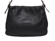 Load image into Gallery viewer, 極美品 FENDI フェンディ ワンショルダーバッグ ズッカロゴ マンマバケット ラムスキン ブラック シルバー金具 中古 4b005917