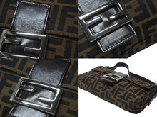 画像をギャラリービューアに読み込む, 極美品 FENDI フェンディ マンマバケット ワンショルダーバッグ 26424 ズッカ柄 キャンバス レザー ブラウン シルバー金具 中古 4b005921