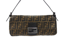 画像をギャラリービューアに読み込む, FENDI フェンディ マンマバケット ワンショルダーバッグ 26424 ズッカ柄 キャンバス レザー ブラウン ブラック シルバー金具 美品 中古 4b005924