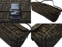 画像をギャラリービューアに読み込む, FENDI フェンディ マンマバケット ワンショルダーバッグ 26424 ズッカ柄 キャンバス レザー ブラウン ブラック シルバー金具 美品 中古 4b005924