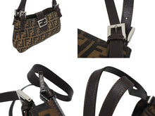画像をギャラリービューアに読み込む, FENDI フェンディ マンマバケット ワンショルダーバッグ 26424 ズッカ柄 ブラウン キャンバス レザー シルバー金具 美品 中古 4b005926