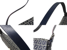 画像をギャラリービューアに読み込む, 極美品 FENDI フェンディ ズッキーノ柄 マンマバケット ワンショルダーバッグ 26424 ネイビー シルバー シルバー金具 中古 4b005928