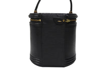 Load image into Gallery viewer, LOUIS VUITTON ルイヴィトン カンヌ エピ ノワール ハンドバッグ M48032 エピレザー ブラック ゴールド金具 美品 中古 4b005937