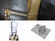 画像をギャラリービューアに読み込む, LOEWE ロエベ アナグラム ハンドバッグ ショルダーバッグ 2WAY アマソナ28 スウェード レザー ブラウン ベージュ 美品 中古 4b005941