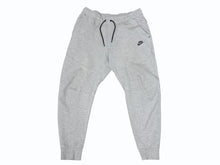 画像をギャラリービューアに読み込む, NIKE ナイキ テックフリース ジョガーパンツ スウェットパンツ CHINA製 コットン グレー サイズXL 美品 中古 4b005948