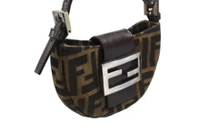 画像をギャラリービューアに読み込む, FENDI フェンディ マンマバケット ミニクロワッサン ズッカ柄 ハンドバッグ キャンバス レザー ブラウン シルバー金具 美品 中古 4b005973