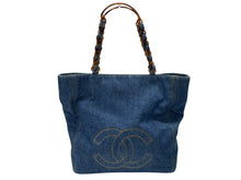 画像をギャラリービューアに読み込む, 極美品 CHANEL シャネル デニム トートバッグ 5番台 ココマーク ココステッチ インディゴブルー イタリア製 中古 4b005988