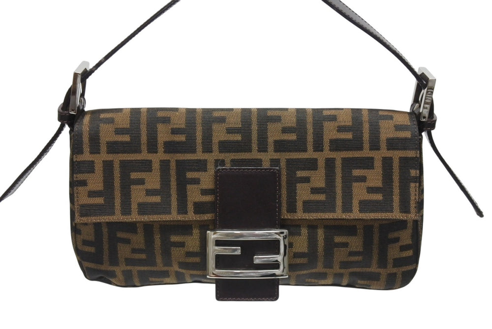 極美品 FENDI フェンディ マンマバケット ワンショルダーバッグ 26424 ズッカ柄 キャンバス レザー ブラウン シルバー金具 中古 4b006013